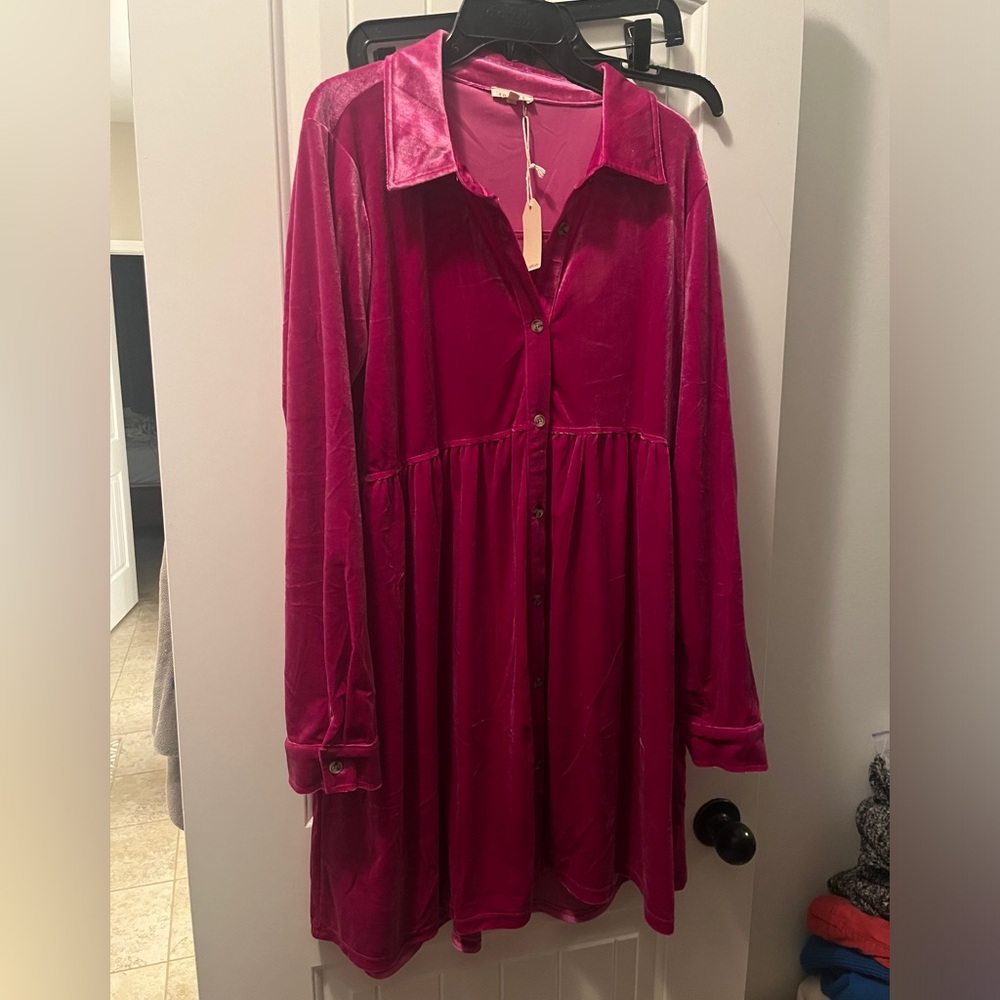 JODIFL VELVET BABYDOLL STYLE DRESS